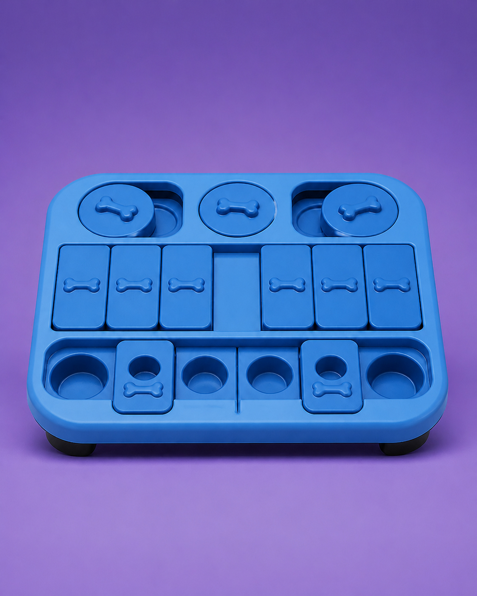 Interactive Treat Puzzle Feeder — Blue