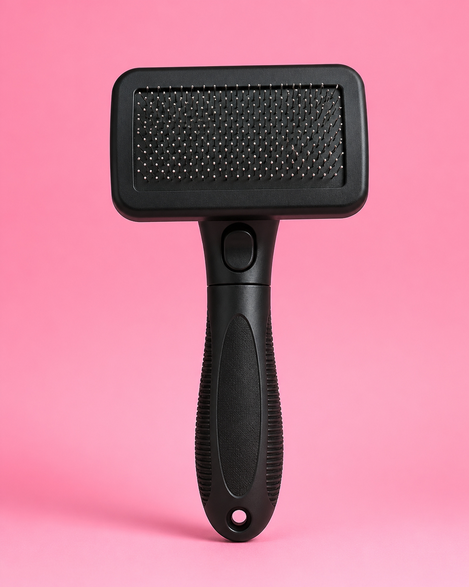 Self-Cleaning Slicker Brush — Black
